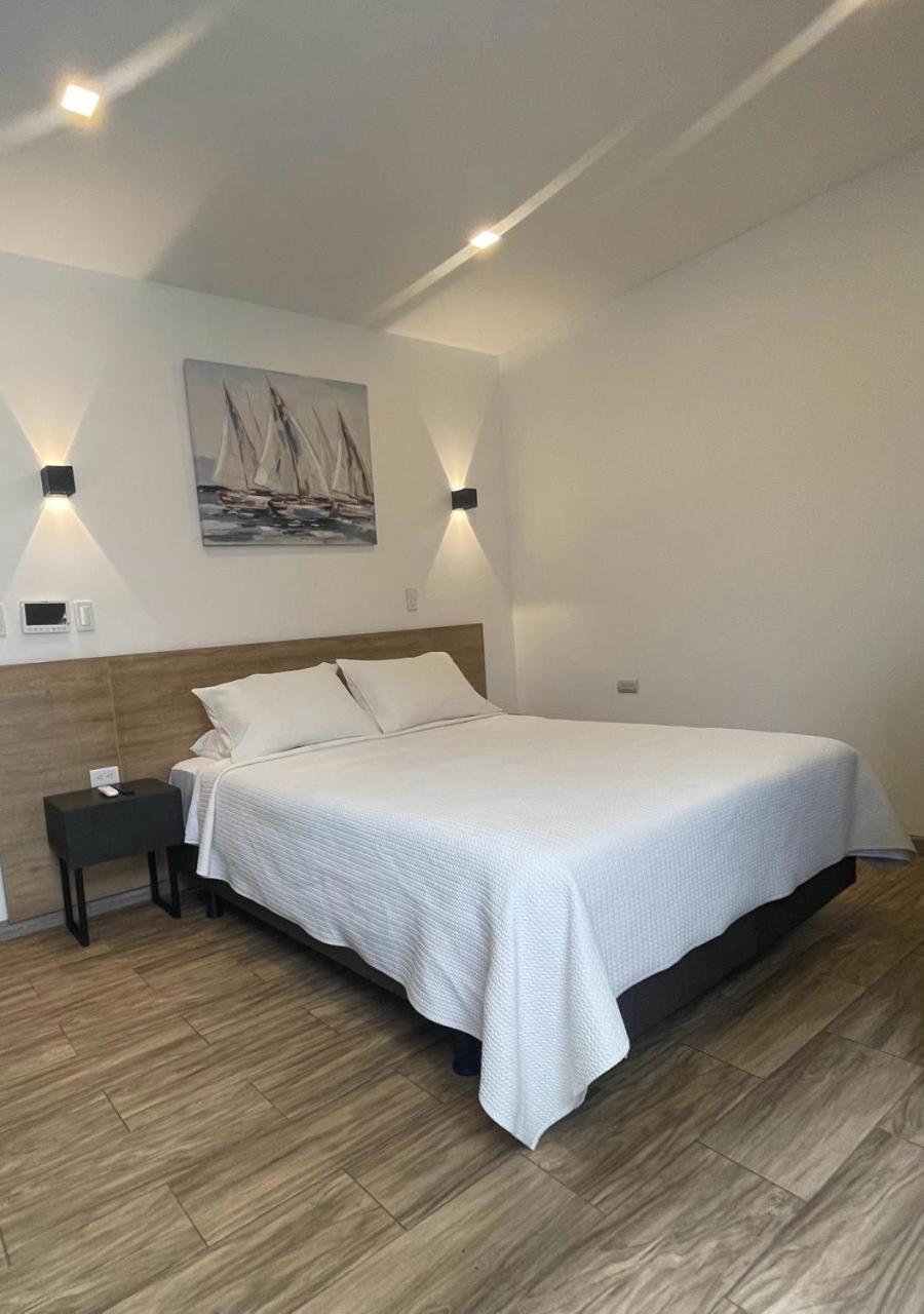 Kiran Lodging Guayaquil Exteriör bild